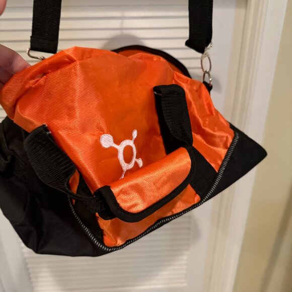OTF Orange Theory Gym Bag Duffle 10 x 9 x 17- shoulder and handle straps - Picture 2 of 4